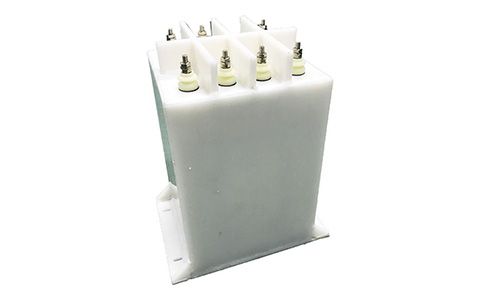 脈沖電容器和普通電容器有什么區別？