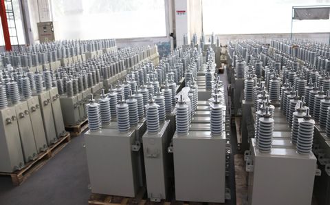 并聯電力電容器使用不當可能導致哪些問題？